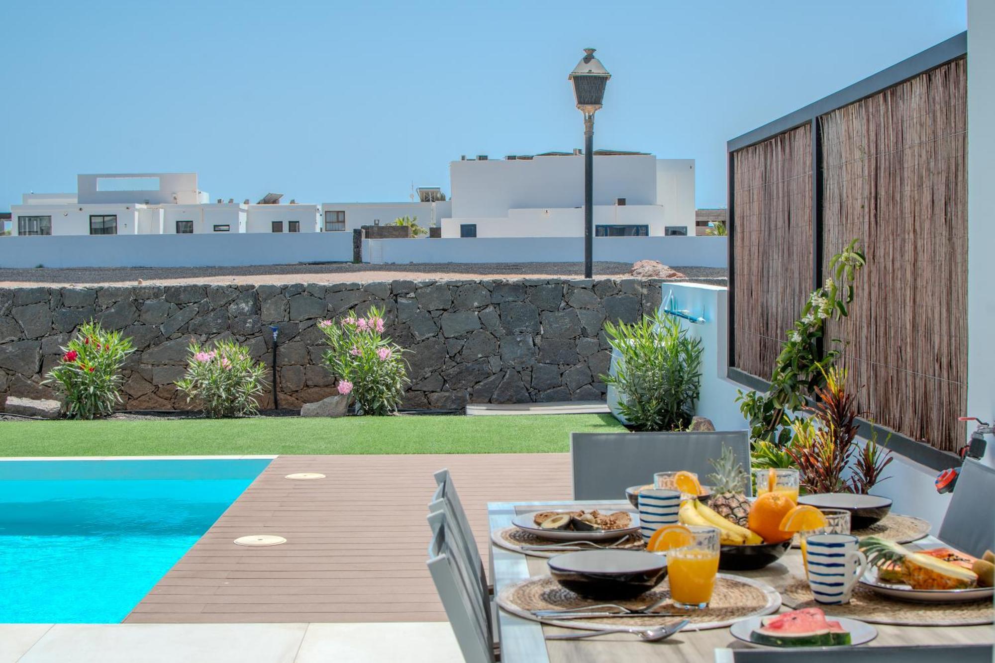 Serena Villa 38 - Heated Pool, Sea Views, Ac, High Speed Internet Playa Blanca (Lanzarote) Exterior foto